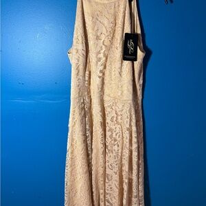 Elegant Lace Sleeveless Dress - Cream